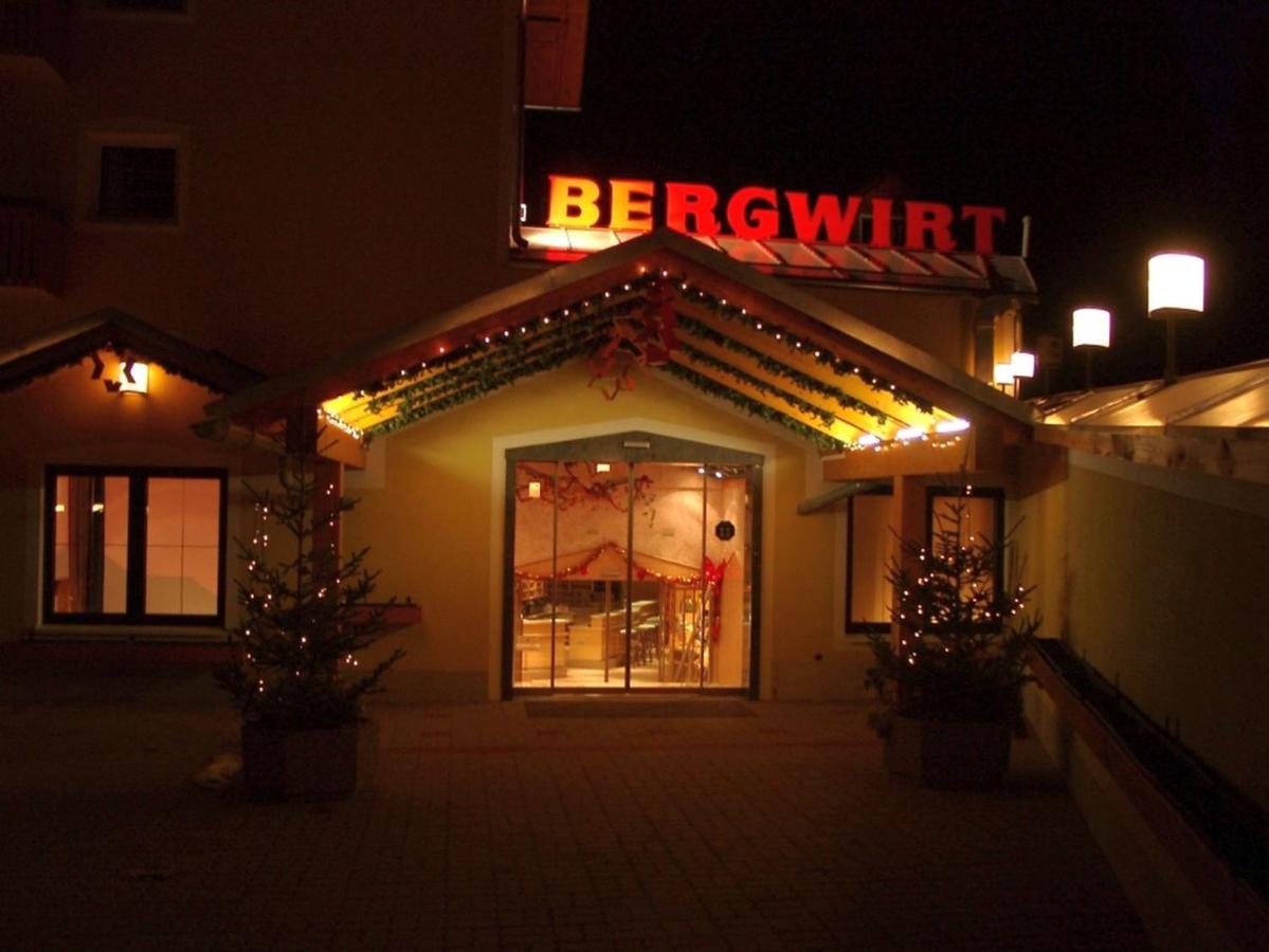 LiebesNesterl Bergwirt - Boutique Hotel Köflach Extérieur photo